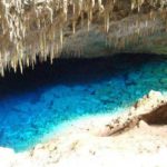 Como se formou a Gruta do Lago Azul?