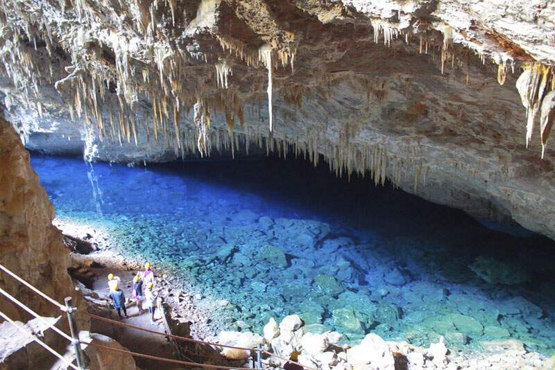 Gruta da Lagoa Azul em Bonito MS | Agência de Turismo Bonito Eco Tour