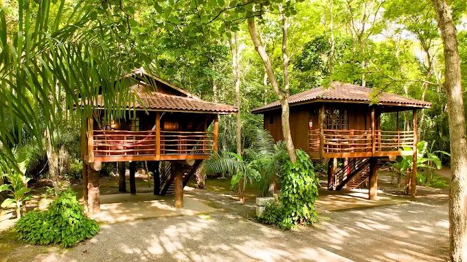 Hotel Cabanas Bonito