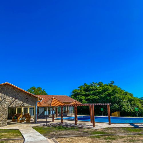 Yeshua'h lazer e refugio Cachoeiras em Bonito MS Agência de Turismo Bonito Eco Tour Yeshua'h lazer e refugio Cachoeiras em Bonito MS Agência de Turismo Bonito Eco Tour
